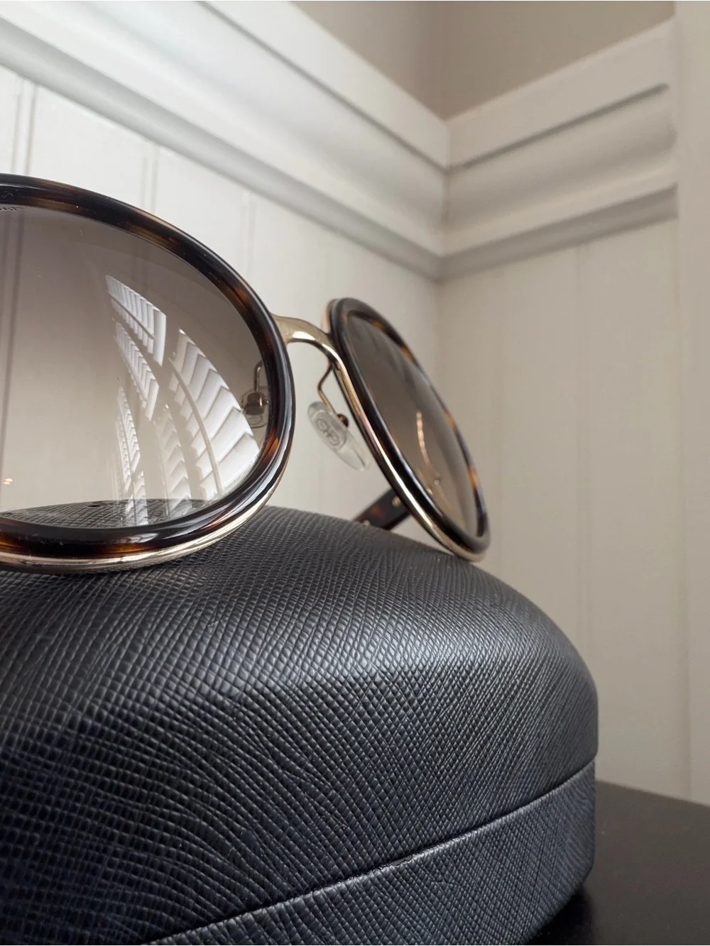 Salvatore Ferragamo Tortoiseshell Frame with Brown Gradient Lenses Sunglasses